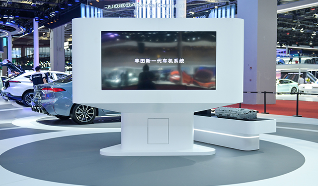 mobile-2023上海车展现场盛况