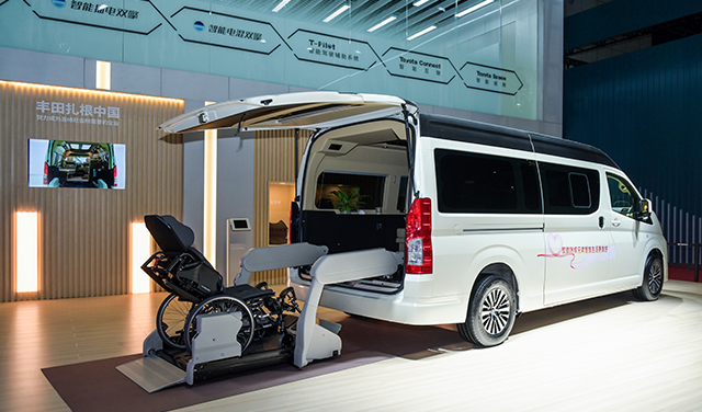 mobile-2023上海车展现场盛况