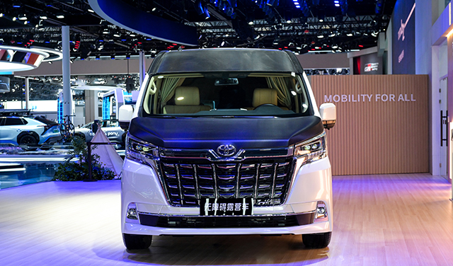 mobile-2023上海车展现场盛况